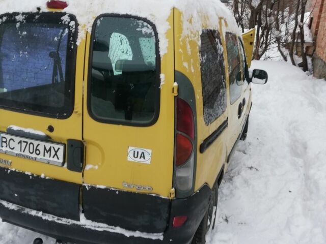 Желтый Рено Кенгу Экспресс, объемом двигателя 1.1 л и пробегом 350 тыс. км за 1600 $, фото 1 на Automoto.ua
