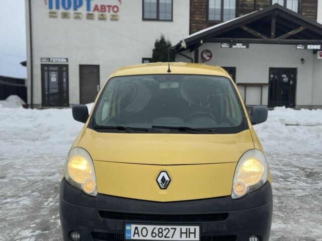Жовтий Рено Кєнгу Експресс, об'ємом двигуна 1.5 л та пробігом 250 тис. км за 4699 $, фото 1 на Automoto.ua