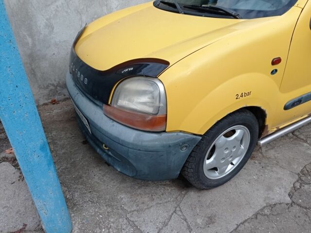 Жовтий Рено Кєнгу Експресс, об'ємом двигуна 2 л та пробігом 360 тис. км за 1950 $, фото 1 на Automoto.ua