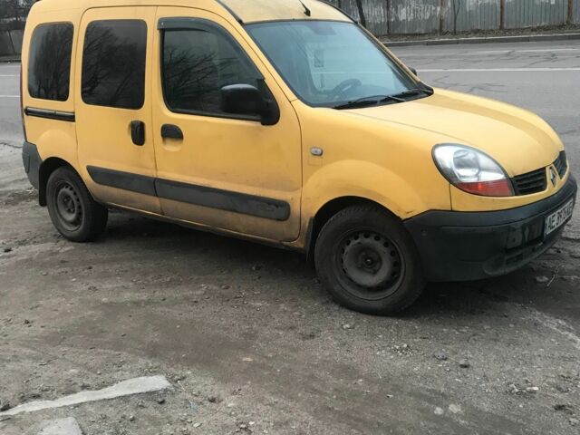 Желтый Рено Кенгу Экспресс, объемом двигателя 1.5 л и пробегом 350 тыс. км за 3800 $, фото 1 на Automoto.ua