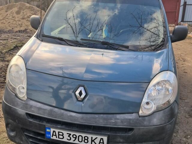 Серый Рено Кенгу Экспресс, объемом двигателя 1.5 л и пробегом 227 тыс. км за 6600 $, фото 1 на Automoto.ua