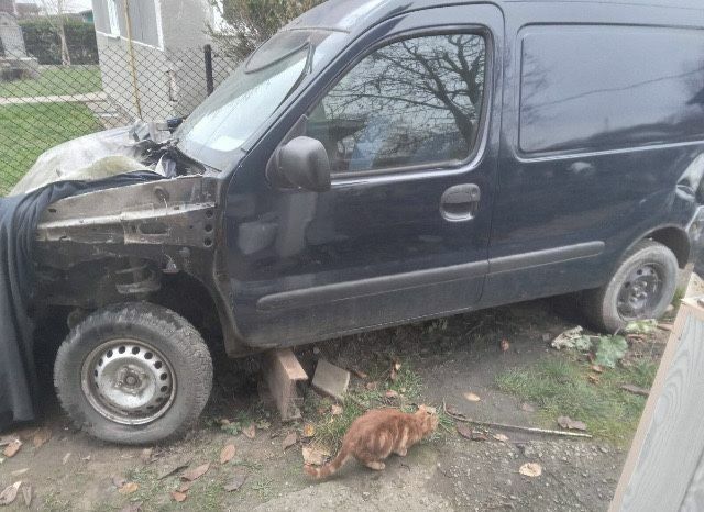 Синий Рено Кенгу Экспресс, объемом двигателя 1.9 л и пробегом 150 тыс. км за 720 $, фото 1 на Automoto.ua