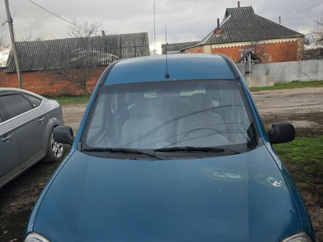 Зеленый Рено Кенгу Экспресс, объемом двигателя 1.5 л и пробегом 200 тыс. км за 2734 $, фото 1 на Automoto.ua