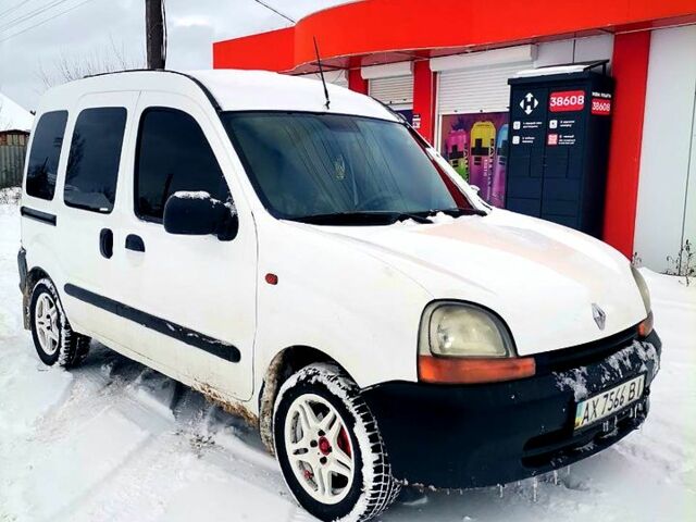 Белый Рено Кенгу, объемом двигателя 1.2 л и пробегом 330 тыс. км за 2300 $, фото 1 на Automoto.ua