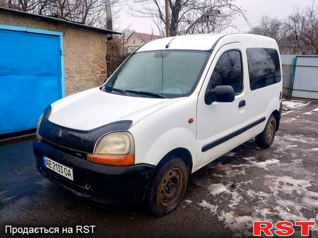 Белый Рено Кенгу, объемом двигателя 1.4 л и пробегом 777 тыс. км за 1700 $, фото 1 на Automoto.ua