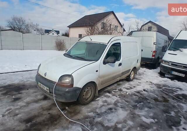 Белый Рено Кенгу, объемом двигателя 0 л и пробегом 300 тыс. км за 650 $, фото 1 на Automoto.ua