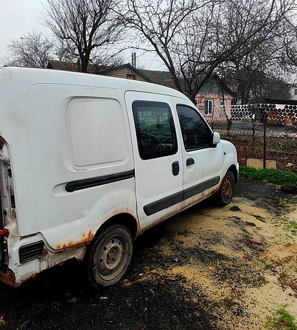 Білий Рено Кєнгу, об'ємом двигуна 1.5 л та пробігом 450 тис. км за 2700 $, фото 1 на Automoto.ua