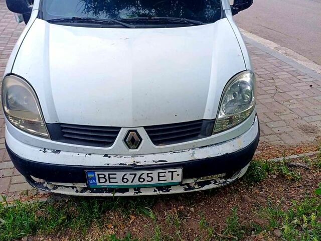 Белый Рено Кенгу, объемом двигателя 1.5 л и пробегом 400 тыс. км за 2300 $, фото 1 на Automoto.ua