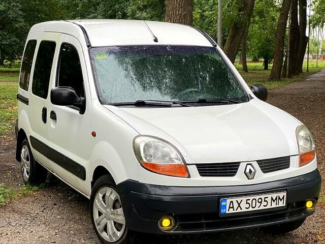Белый Рено Кенгу, объемом двигателя 1.9 л и пробегом 400 тыс. км за 3300 $, фото 1 на Automoto.ua