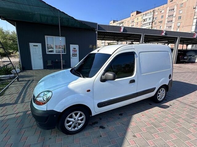 Білий Рено Кєнгу, об'ємом двигуна 1.46 л та пробігом 246 тис. км за 3700 $, фото 1 на Automoto.ua