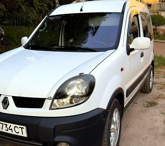Белый Рено Кенгу, объемом двигателя 1.9 л и пробегом 0 тыс. км за 5700 $, фото 1 на Automoto.ua