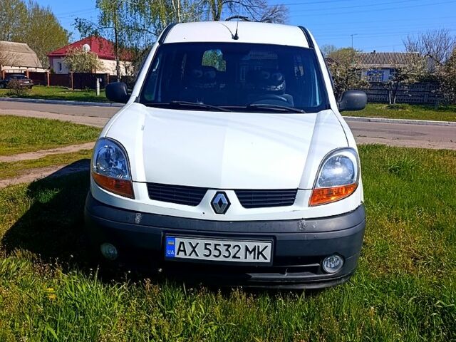 Білий Рено Кєнгу, об'ємом двигуна 1.5 л та пробігом 300 тис. км за 4000 $, фото 1 на Automoto.ua