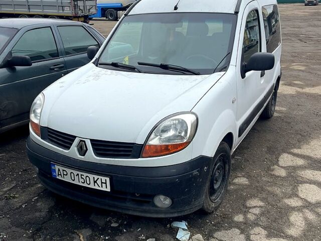 Белый Рено Кенгу, объемом двигателя 1.5 л и пробегом 316 тыс. км за 3300 $, фото 1 на Automoto.ua