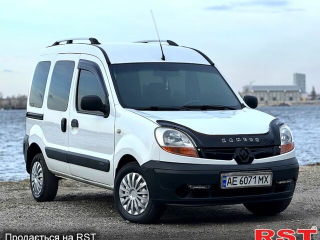 Білий Рено Кєнгу, об'ємом двигуна 1.5 л та пробігом 347 тис. км за 4000 $, фото 1 на Automoto.ua