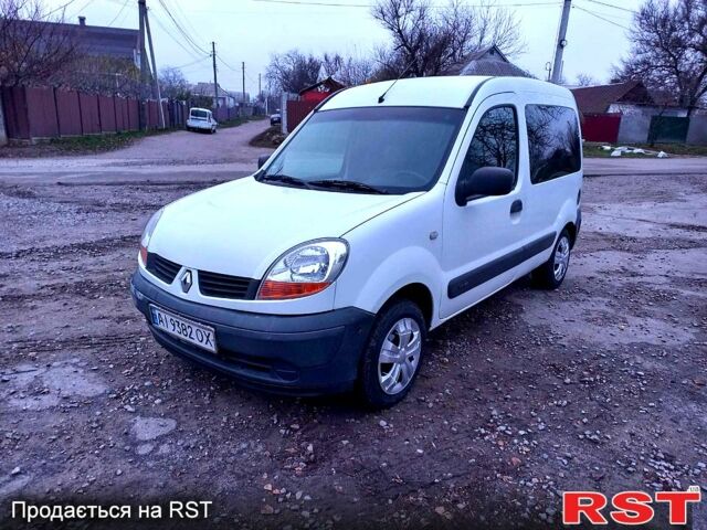 Білий Рено Кєнгу, об'ємом двигуна 1.5 л та пробігом 325 тис. км за 3600 $, фото 1 на Automoto.ua