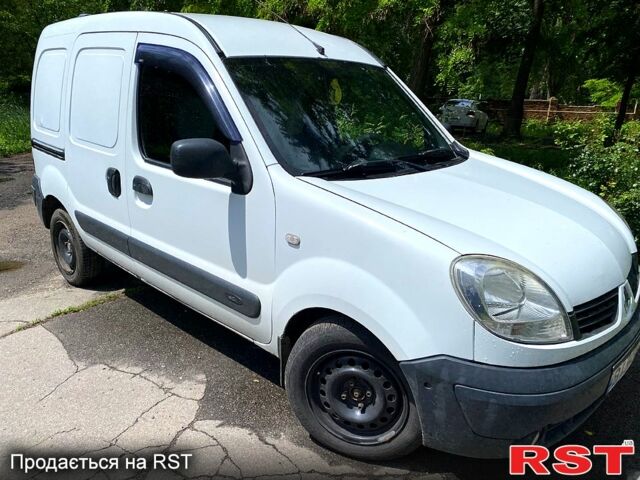 Белый Рено Кенгу, объемом двигателя 1.5 л и пробегом 250 тыс. км за 3200 $, фото 1 на Automoto.ua