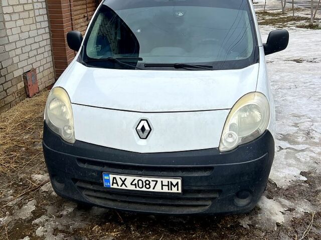 Белый Рено Кенгу, объемом двигателя 1.5 л и пробегом 200 тыс. км за 3500 $, фото 1 на Automoto.ua