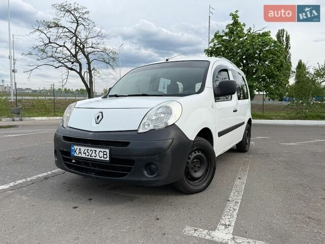 Белый Рено Кенгу, объемом двигателя 1.46 л и пробегом 389 тыс. км за 4699 $, фото 1 на Automoto.ua