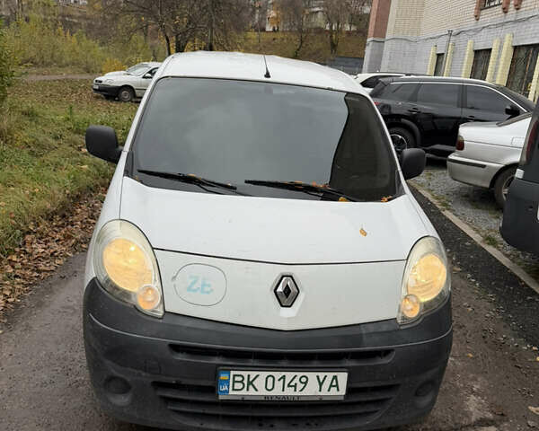 Белый Рено Кенгу, объемом двигателя 0 л и пробегом 128 тыс. км за 3000 $, фото 1 на Automoto.ua