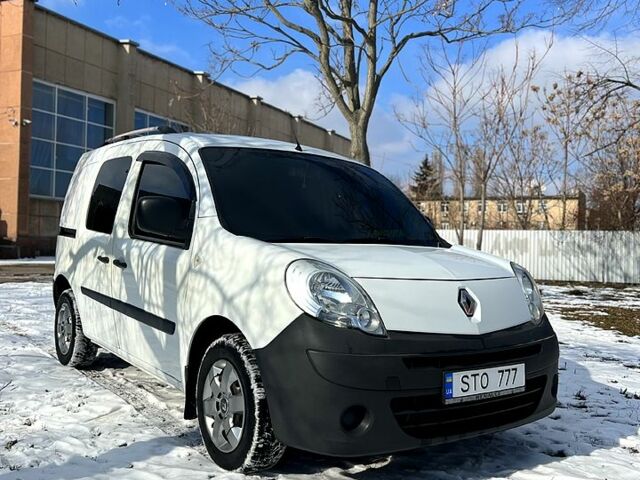 Белый Рено Кенгу, объемом двигателя 1.5 л и пробегом 277 тыс. км за 6500 $, фото 1 на Automoto.ua