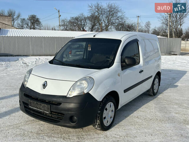Белый Рено Кенгу, объемом двигателя 1.5 л и пробегом 262 тыс. км за 5300 $, фото 1 на Automoto.ua