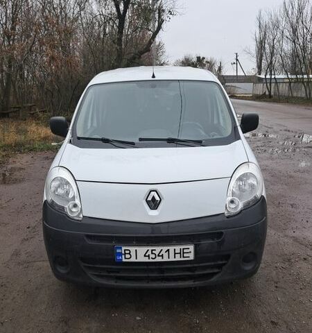 Белый Рено Кенгу, объемом двигателя 1.46 л и пробегом 145 тыс. км за 6800 $, фото 1 на Automoto.ua