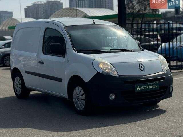 Белый Рено Кенгу, объемом двигателя 1.46 л и пробегом 254 тыс. км за 6900 $, фото 1 на Automoto.ua