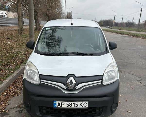 Белый Рено Кенгу, объемом двигателя 1.46 л и пробегом 289 тыс. км за 7250 $, фото 1 на Automoto.ua