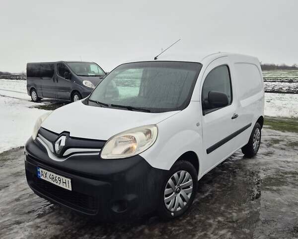 Белый Рено Кенгу, объемом двигателя 1.46 л и пробегом 243 тыс. км за 5900 $, фото 1 на Automoto.ua