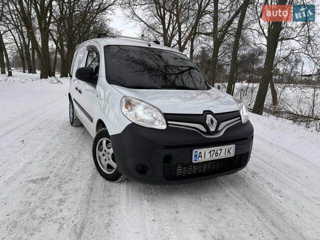 Белый Рено Кенгу, объемом двигателя 1.46 л и пробегом 210 тыс. км за 6500 $, фото 1 на Automoto.ua