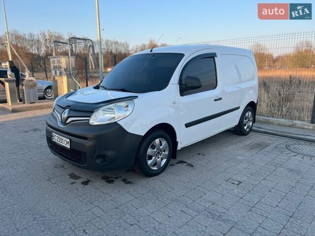 Белый Рено Кенгу, объемом двигателя 1.46 л и пробегом 272 тыс. км за 8500 $, фото 1 на Automoto.ua