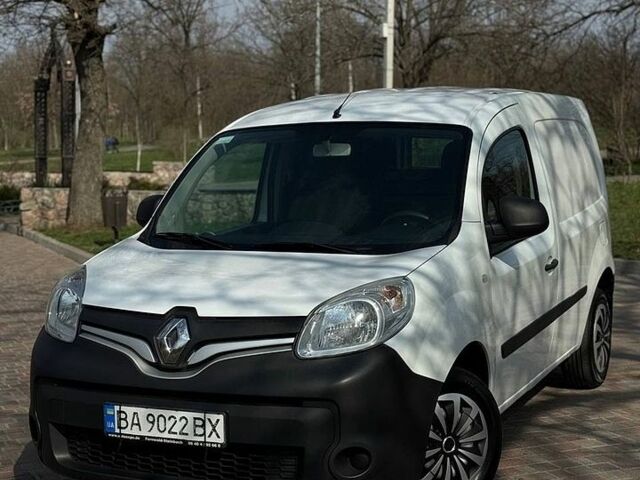Белый Рено Кенгу, объемом двигателя 1.46 л и пробегом 255 тыс. км за 6700 $, фото 1 на Automoto.ua