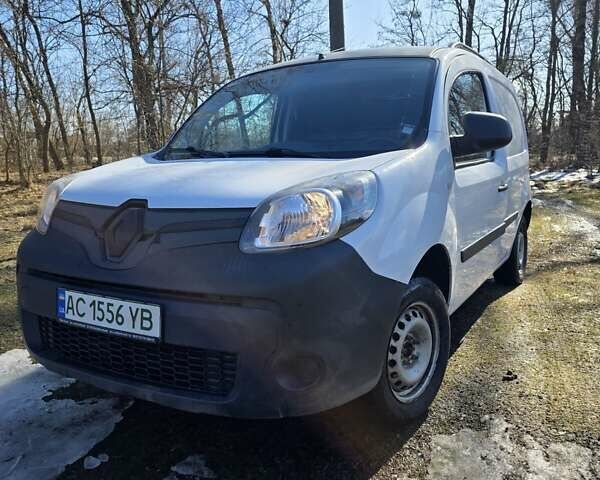 Белый Рено Кенгу, объемом двигателя 0 л и пробегом 64 тыс. км за 6000 $, фото 1 на Automoto.ua