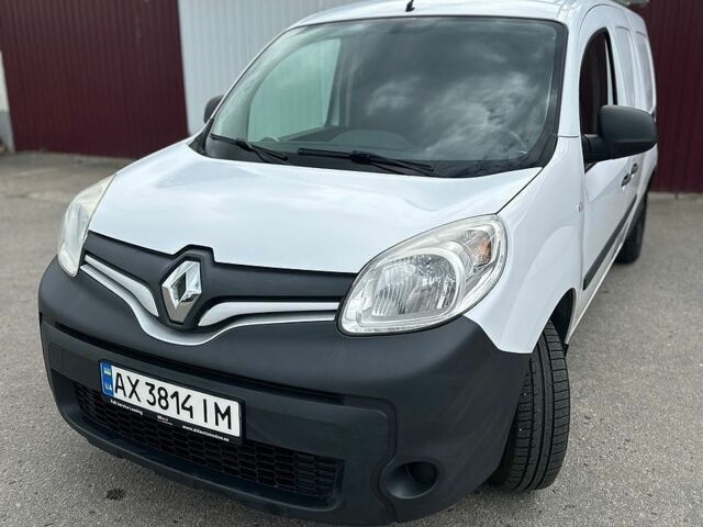 Белый Рено Кенгу, объемом двигателя 1.46 л и пробегом 139 тыс. км за 9900 $, фото 1 на Automoto.ua