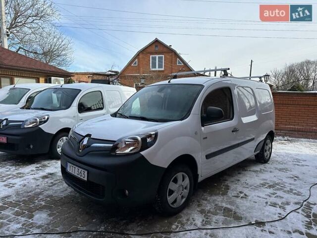 Белый Рено Кенгу, объемом двигателя 0 л и пробегом 46 тыс. км за 12100 $, фото 1 на Automoto.ua