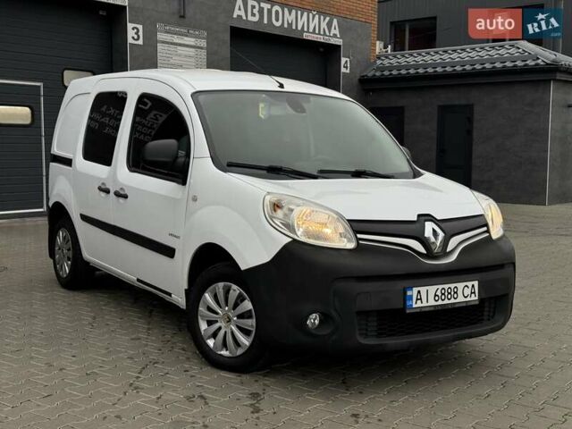 Белый Рено Кенгу, объемом двигателя 1.5 л и пробегом 205 тыс. км за 9600 $, фото 1 на Automoto.ua
