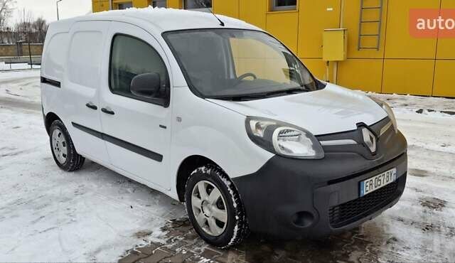Білий Рено Кєнгу, об'ємом двигуна 0 л та пробігом 52 тис. км за 9800 $, фото 1 на Automoto.ua