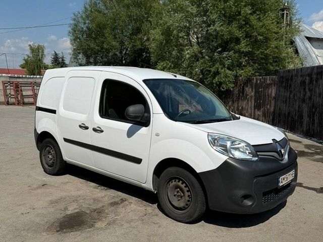 Белый Рено Кенгу, объемом двигателя 1.46 л и пробегом 263 тыс. км за 7600 $, фото 1 на Automoto.ua