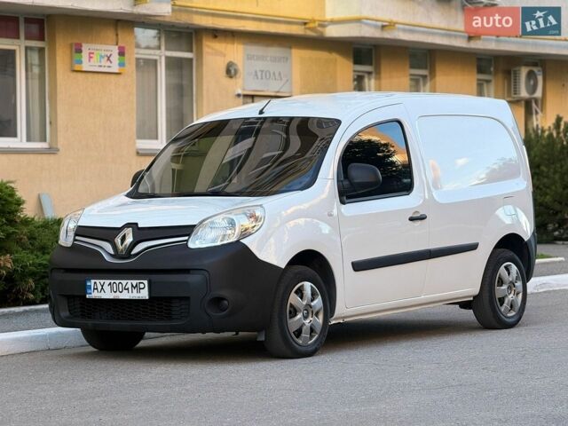 Белый Рено Кенгу, объемом двигателя 1.46 л и пробегом 167 тыс. км за 8500 $, фото 1 на Automoto.ua
