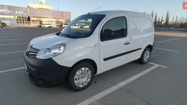 Белый Рено Кенгу, объемом двигателя 1.46 л и пробегом 172 тыс. км за 10500 $, фото 1 на Automoto.ua