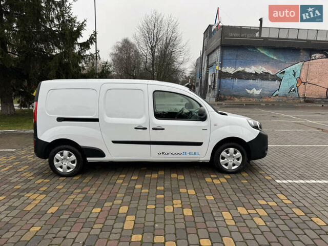 Білий Рено Кєнгу, об'ємом двигуна 0 л та пробігом 39 тис. км за 12700 $, фото 1 на Automoto.ua