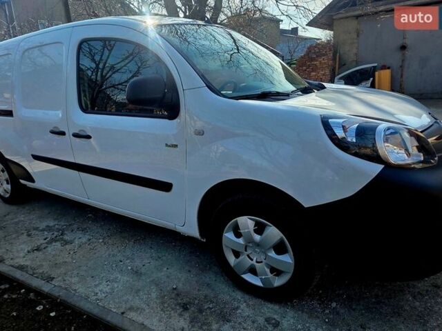 Білий Рено Кєнгу, об'ємом двигуна 0 л та пробігом 120 тис. км за 11900 $, фото 1 на Automoto.ua