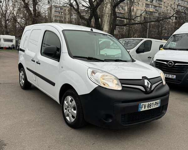 Белый Рено Кенгу, объемом двигателя 1.5 л и пробегом 192 тыс. км за 11700 $, фото 1 на Automoto.ua