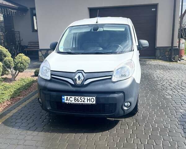 Белый Рено Кенгу, объемом двигателя 1.46 л и пробегом 155 тыс. км за 13700 $, фото 1 на Automoto.ua