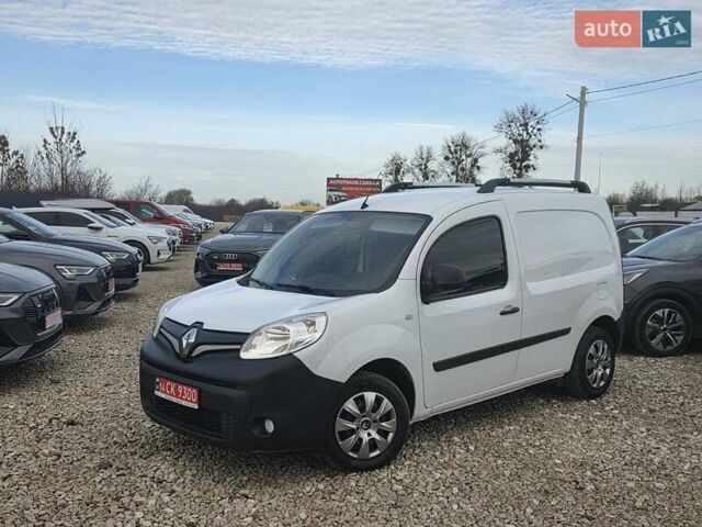 Белый Рено Кенгу, объемом двигателя 1.5 л и пробегом 199 тыс. км за 10450 $, фото 1 на Automoto.ua