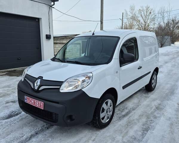 Белый Рено Кенгу, объемом двигателя 1.5 л и пробегом 109 тыс. км за 12750 $, фото 1 на Automoto.ua