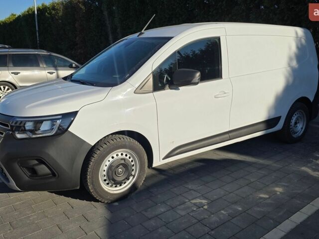 Білий Рено Кєнгу, об'ємом двигуна 0 л та пробігом 4 тис. км за 18900 $, фото 1 на Automoto.ua