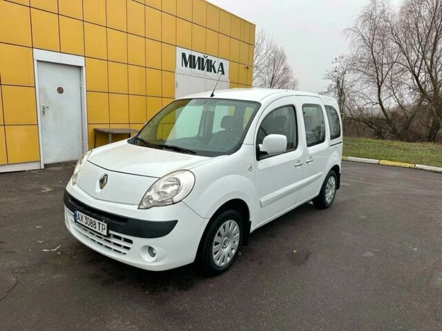 Белый Рено Кенгу, объемом двигателя 1.5 л и пробегом 190 тыс. км за 7500 $, фото 1 на Automoto.ua