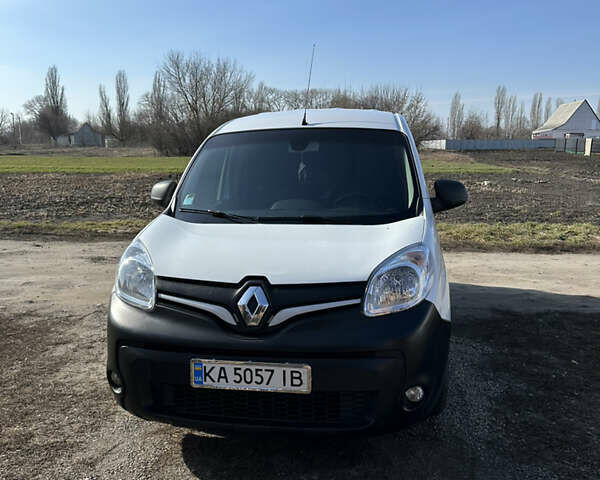 Белый Рено Кенгу, объемом двигателя 1.46 л и пробегом 129 тыс. км за 11500 $, фото 1 на Automoto.ua