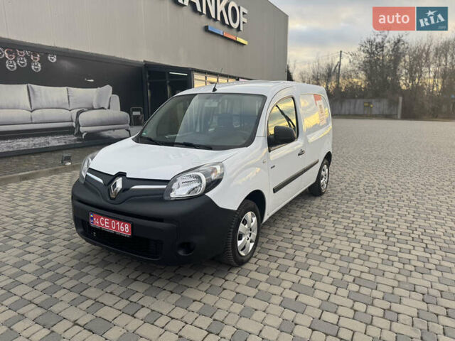 Білий Рено Кєнгу, об'ємом двигуна 0 л та пробігом 75 тис. км за 8999 $, фото 1 на Automoto.ua